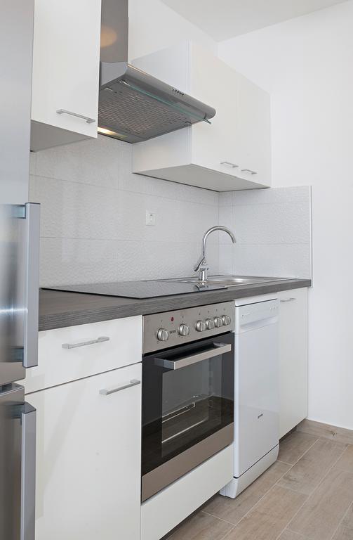 פודגורה Apartments Marilka מראה חיצוני תמונה